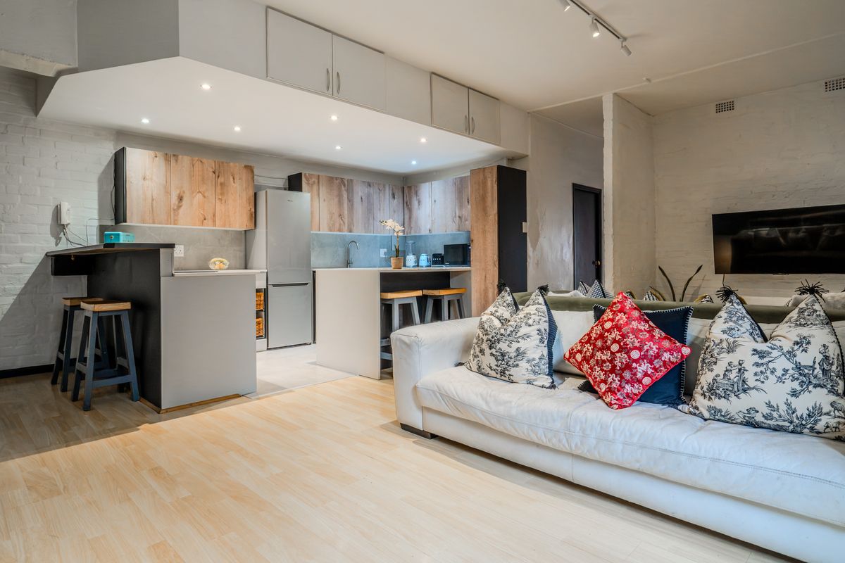 Bidding to start from R2,500,000!!! Live Luxury Auction! - Photo 4