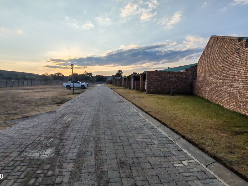 Selling fast only 7 Plots left at Riverside Complex — Cradock’s Premier Residential Haven - Photo 5