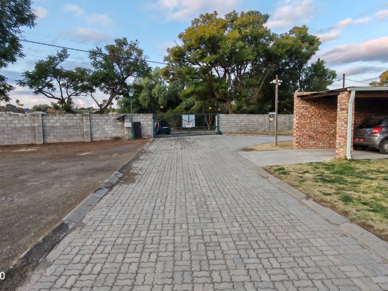 Selling fast only 7 Plots left at Riverside Complex — Cradock’s Premier Residential Haven - Photo 4