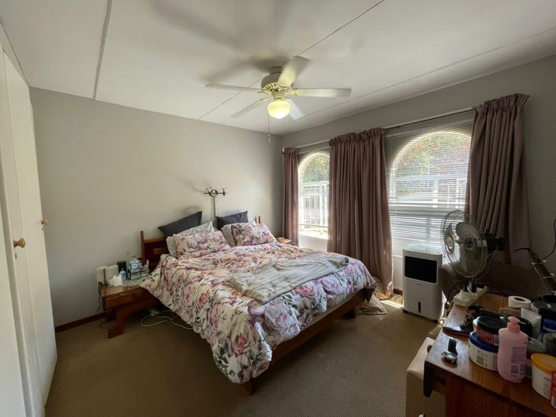 Spacious Ground-Floor Comfort in a Secure Lifestyle Complex - Photo 10