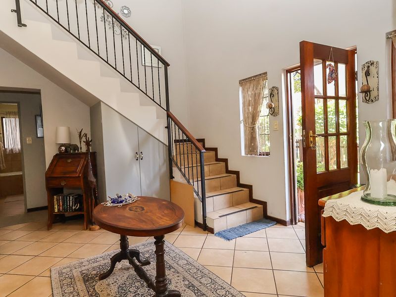 A Cosy Retreat Offering Comfort and Charm in The Coves Estate - Photo 6