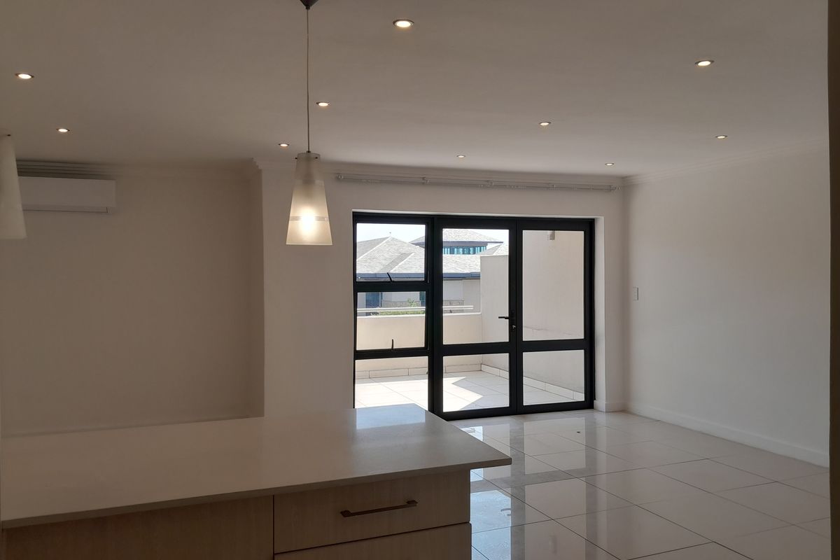 Exclusive Duplex Apartment- Super Well Located in Bryanston - Photo 4