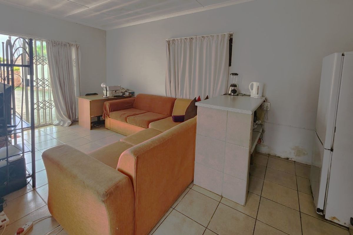 1 Bedroom flat to rent in Cambridge West, East London - Photo 2