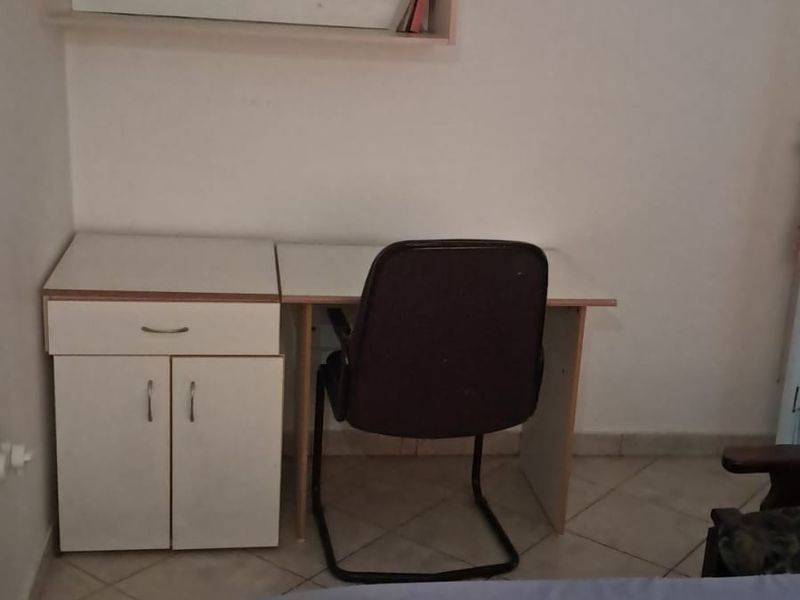 ' Charming Double Storey Family Home " - Photo 8