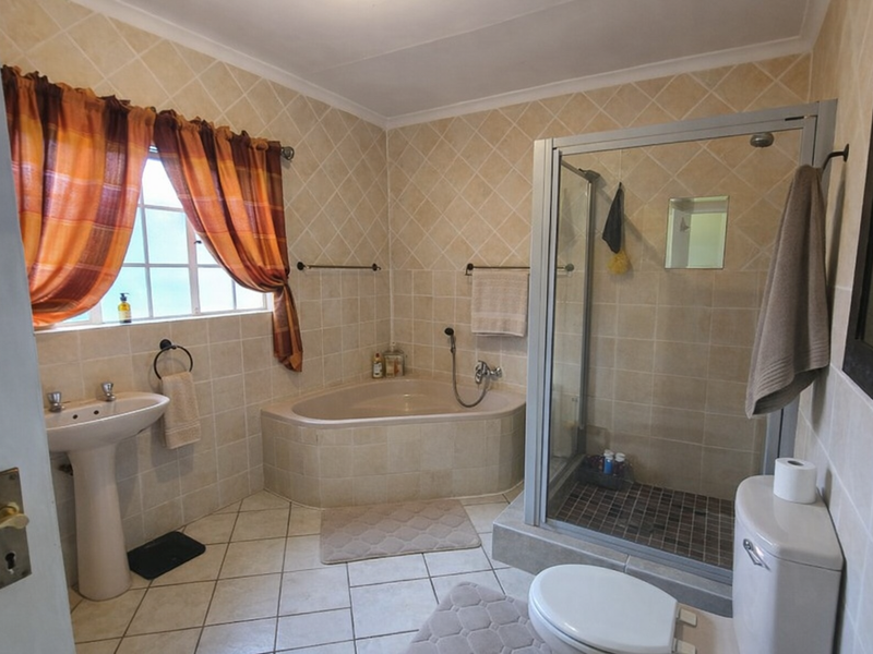 Spacious Family Living Surrounded by Nature - Photo 8