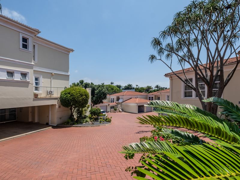 Apartment For Sale In Umhlanga - Photo 2