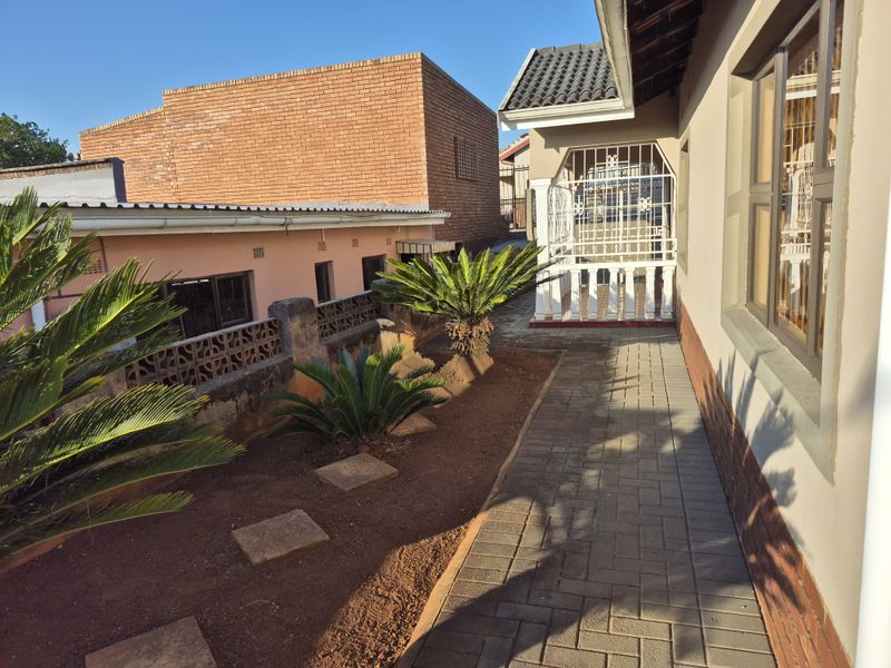 Modern 3-Bedroom Family Home – Move-In Ready - Photo 4