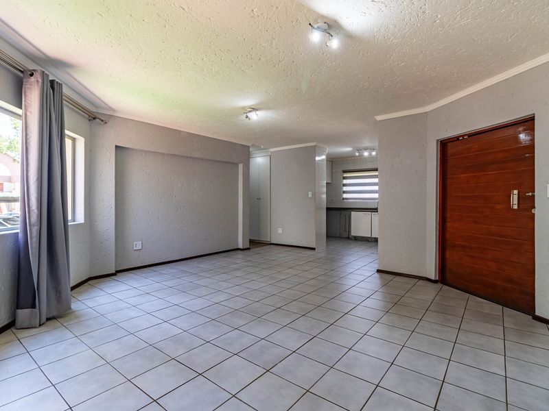 Say Hello To A Good Buy! - Photo 3