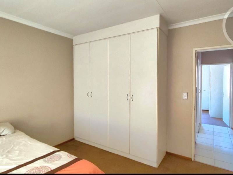 stunning , luxury Apartment - Photo 6