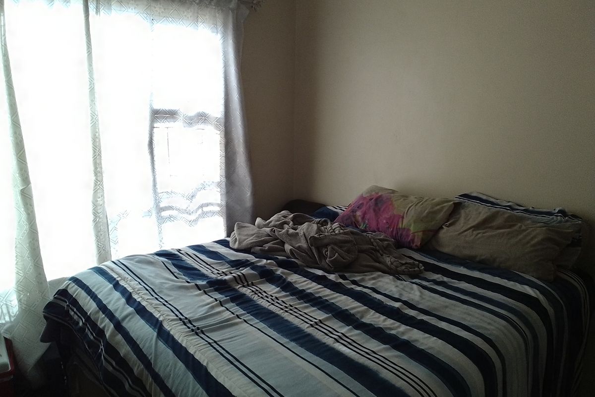 Charming 1-bedroom sectional title for sale, perfect for first-time buyers or savvy investors! - Photo 5