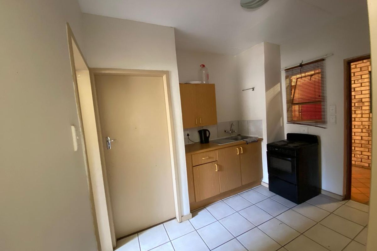 Cash Flow Apartment | Less Than 1km from NWU, MediClinic and SANDF - Photo 5