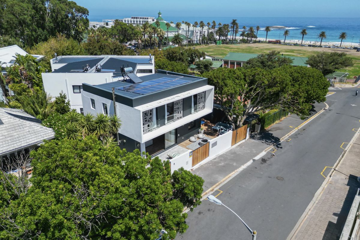 Bidding to start from R15,000,000!!! Live Luxury Auction! - Photo 2