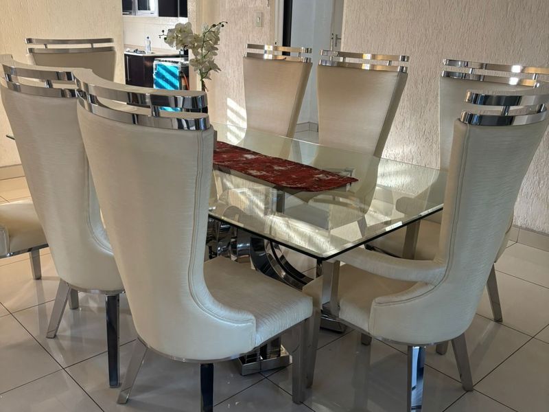 Charming 3-bedroom house for sale, perfect for families, in a quiet neighborhood with modern amenit - Photo 7