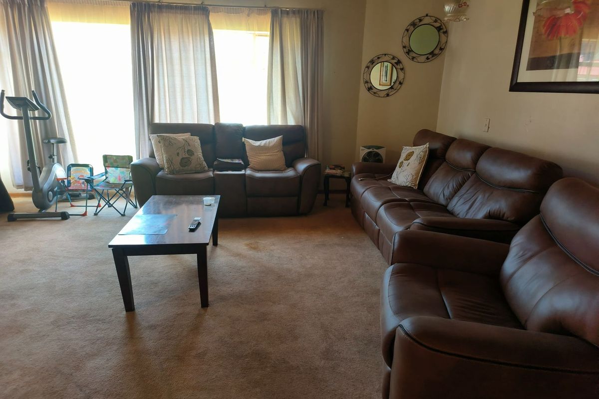 Well Positioned Strong Income Generating Property with Multi-Units For Sale - Photo 4