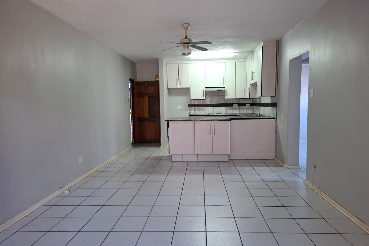 Modern comfort meets city convenience — your stylish 2‐bed retreat awaits! - Photo 2