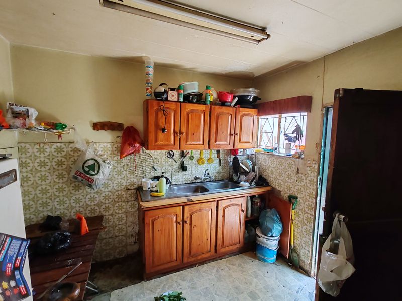 Spacious 5 Bedroom Fixer-Upper with Huge Potential in Danville!!! - Photo 8