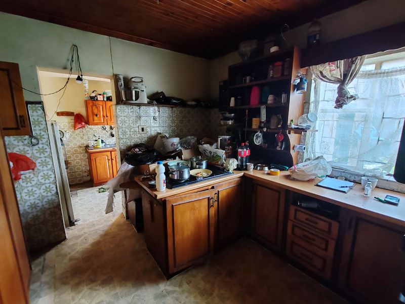 Spacious 5 Bedroom Fixer-Upper with Huge Potential in Danville!!! - Photo 7