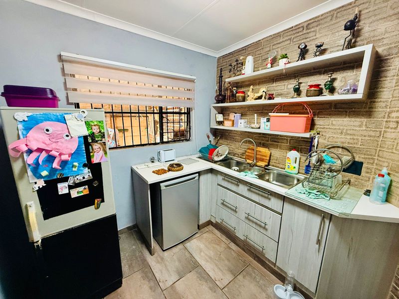 Spacious Family Home for Sale in Hesteapark - Photo 3