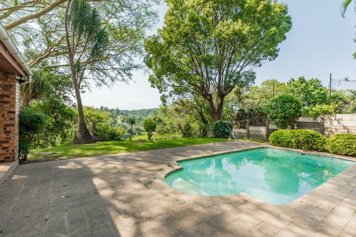 Central Westville Family Home Filled with Potential! - Photo 2