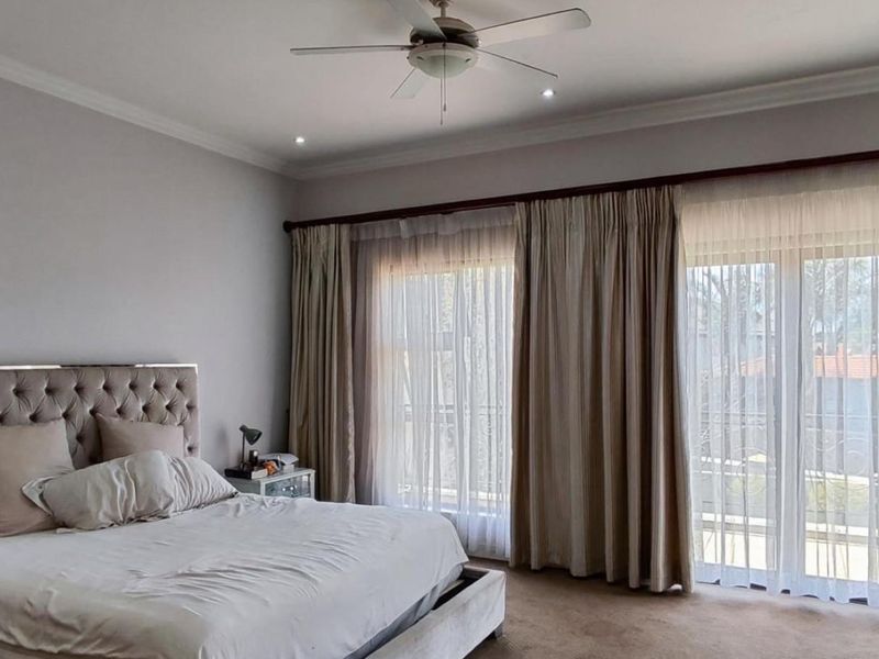 Secure Estate Gem ideal for executives and family living OPEN TO OFFERS - Photo 9