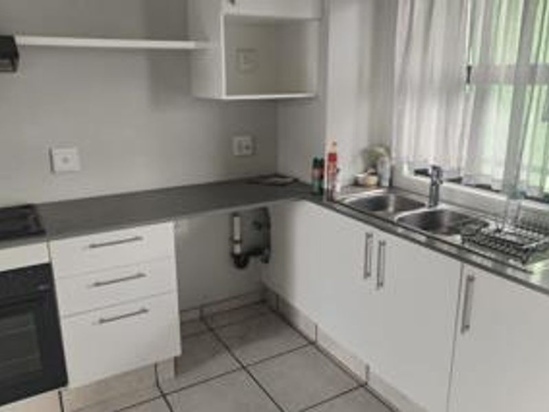 2 Bedroom | 1 Bathroom Lock-Up-and-Go at Ballito Groves – R8,500 pm (Excl. Utilities) - Photo 7