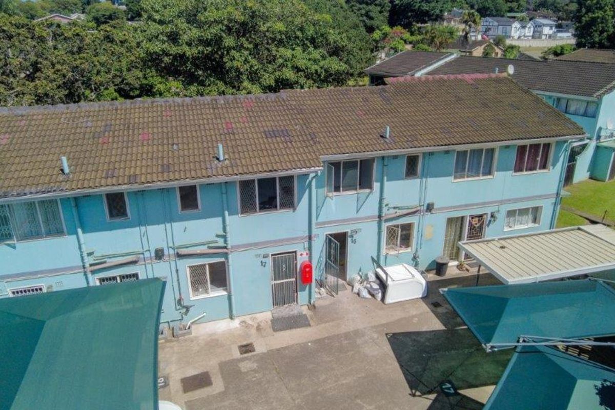 A Cozy Nest Awaits in Pinetown's Hidden Gem - Photo 2