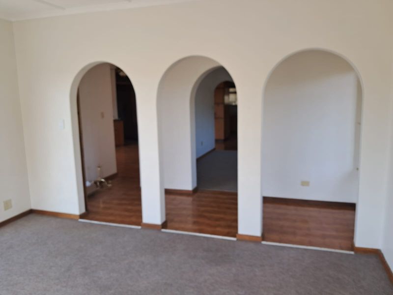 Elevated home with views and a proper sized braai and entertaiment room - Photo 8