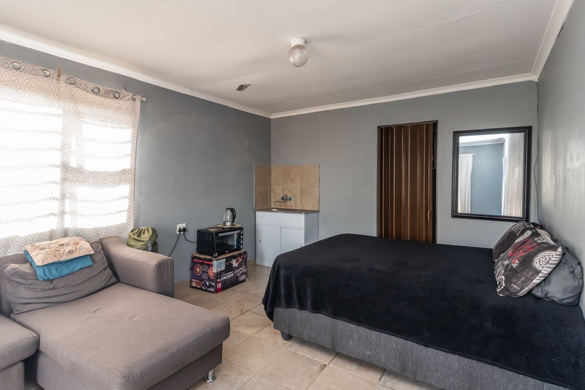 COMMUNAL PROPERTY FOR SALE HIGH INCOME INVESTMENT OPPORTUNITY - Photo 4