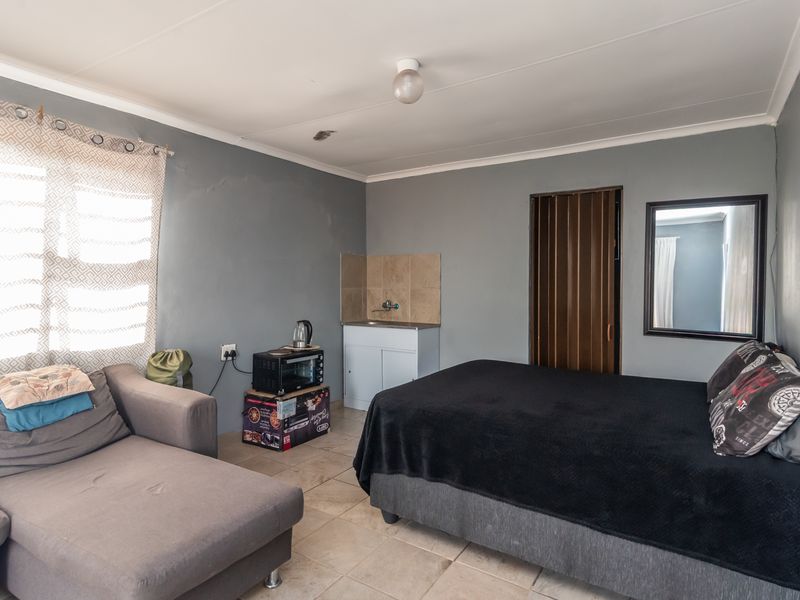 COMMUNAL PROPERTY FOR SALE HIGH INCOME INVESTMENT OPPORTUNITY - Photo 4