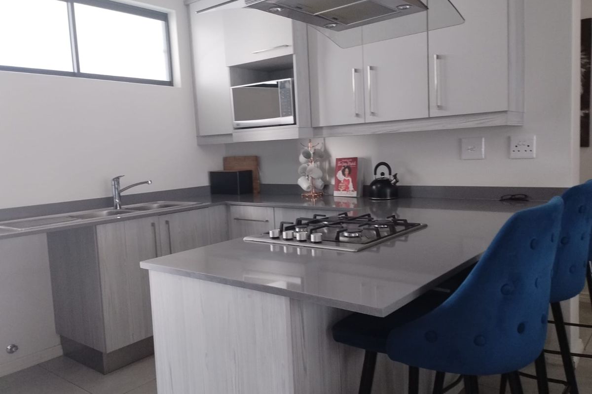 This brand-new duplex offers a modern and spacious layout, perfectly designed for comfortable family - Photo 5