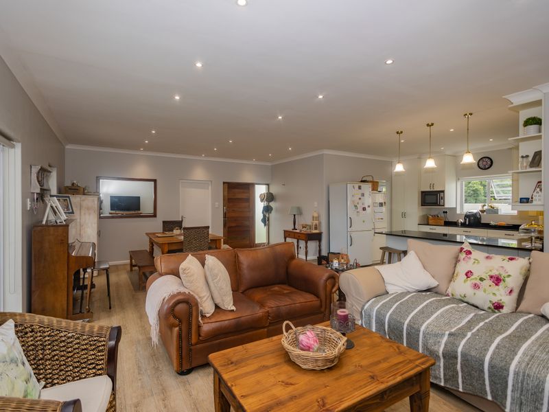 ***EXCLUSIVE SOLE MANDATE*** - Modern Winelands Living with Breathtaking Mountain Views - Photo 6