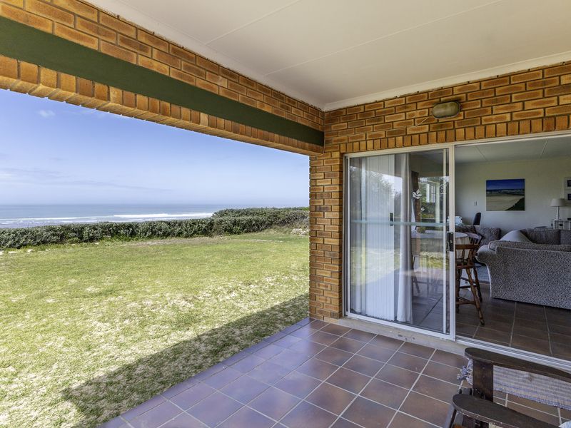 Exclusive Beach Front Retreat in Begha - Photo 6