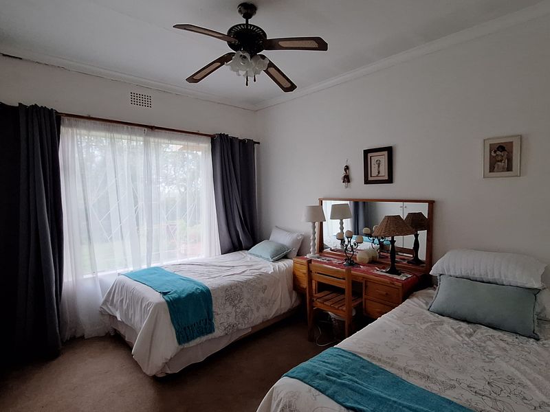 House on double stand for sale - Photo 10