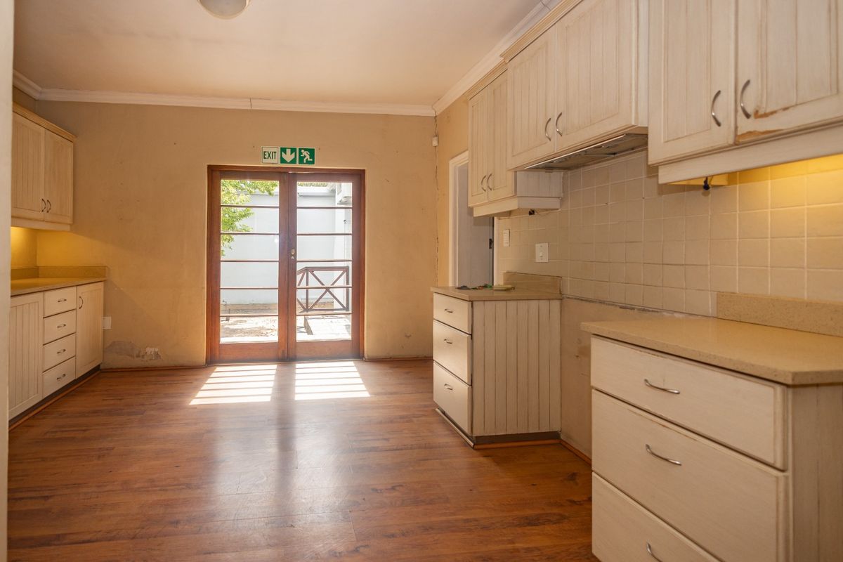 Strategic Space in Paglande with Flexible Potential - Photo 5