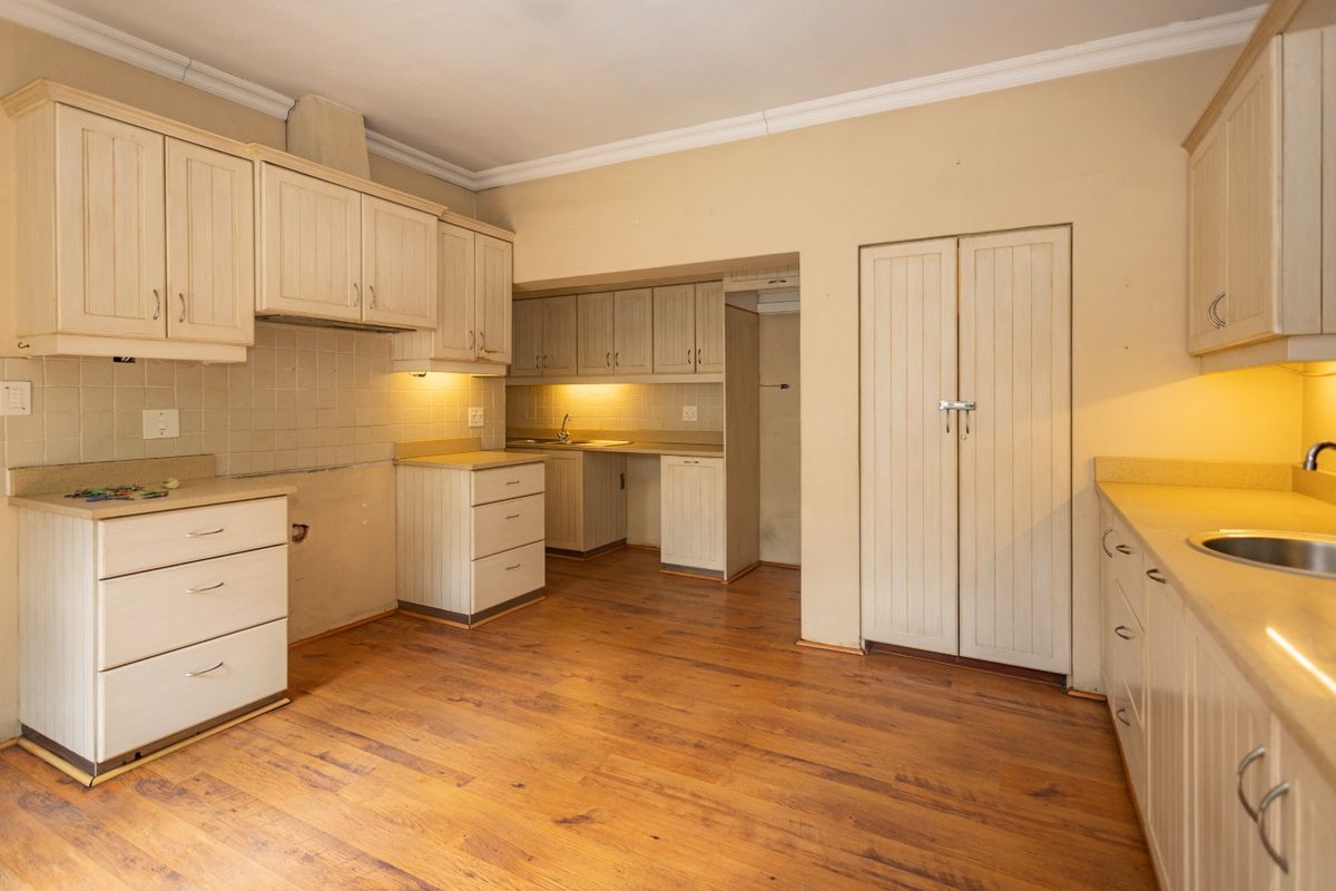 Strategic Space in Paglande with Flexible Potential - Photo 4