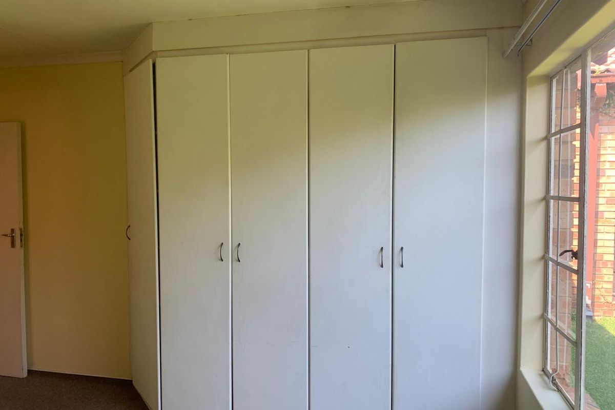 2-Bedroom Secure Cluster in Noordwyk – Perfect Starter Home or Investment - Photo 4