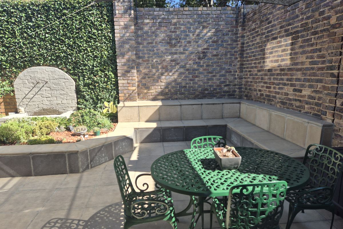 Perfect for Multi-Generational Living or Smart Rental Options - Photo 4