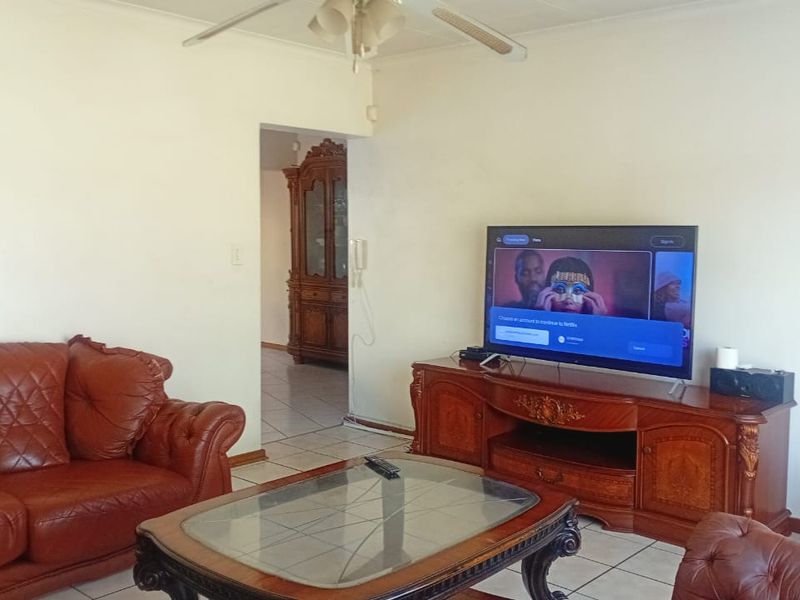 This spacious home could be the perfect family residence you’ve been searching for. - Photo 10