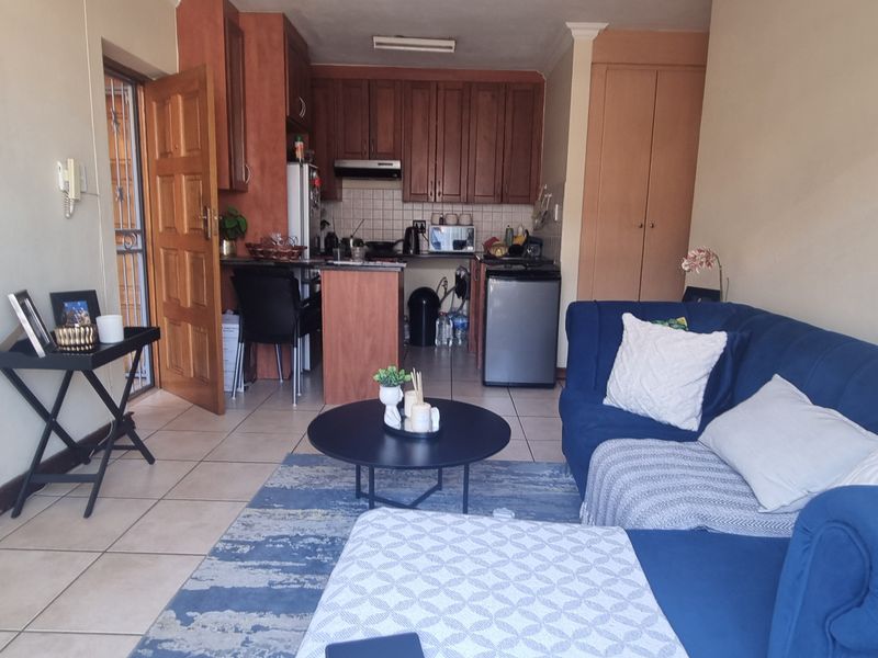 Very Popular Complex - Photo 4