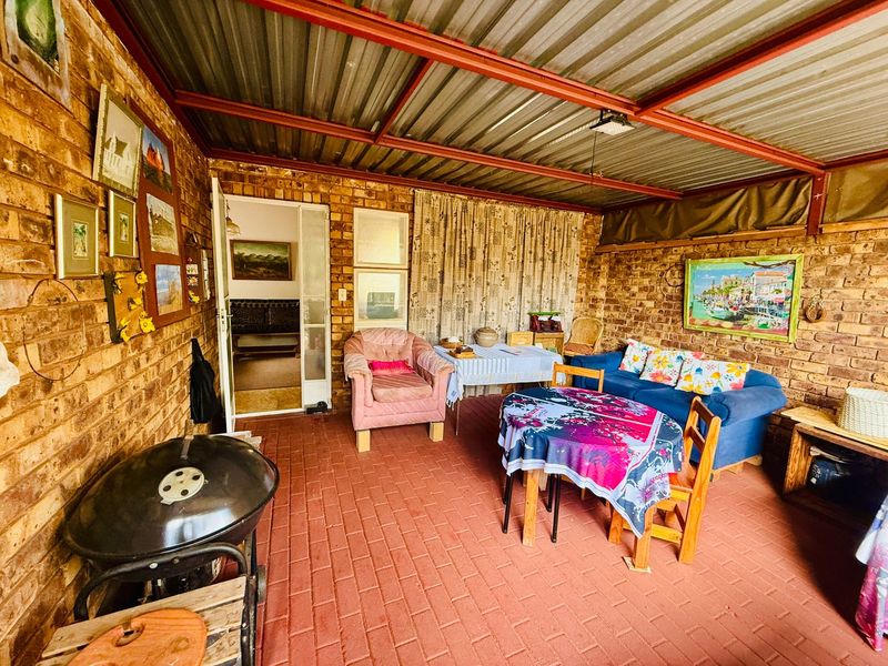 Comfortable & Secure Living in a Welcoming Retirement Community - Photo 4