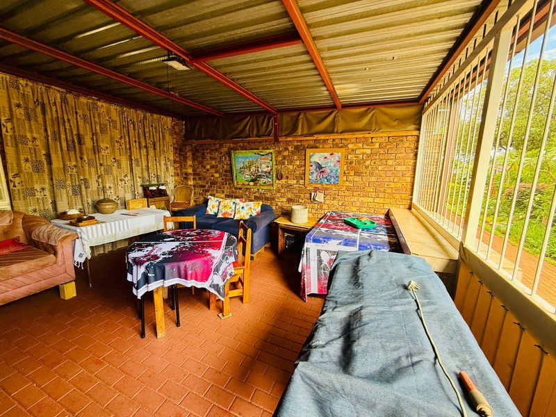 Comfortable & Secure Living in a Welcoming Retirement Community - Photo 3