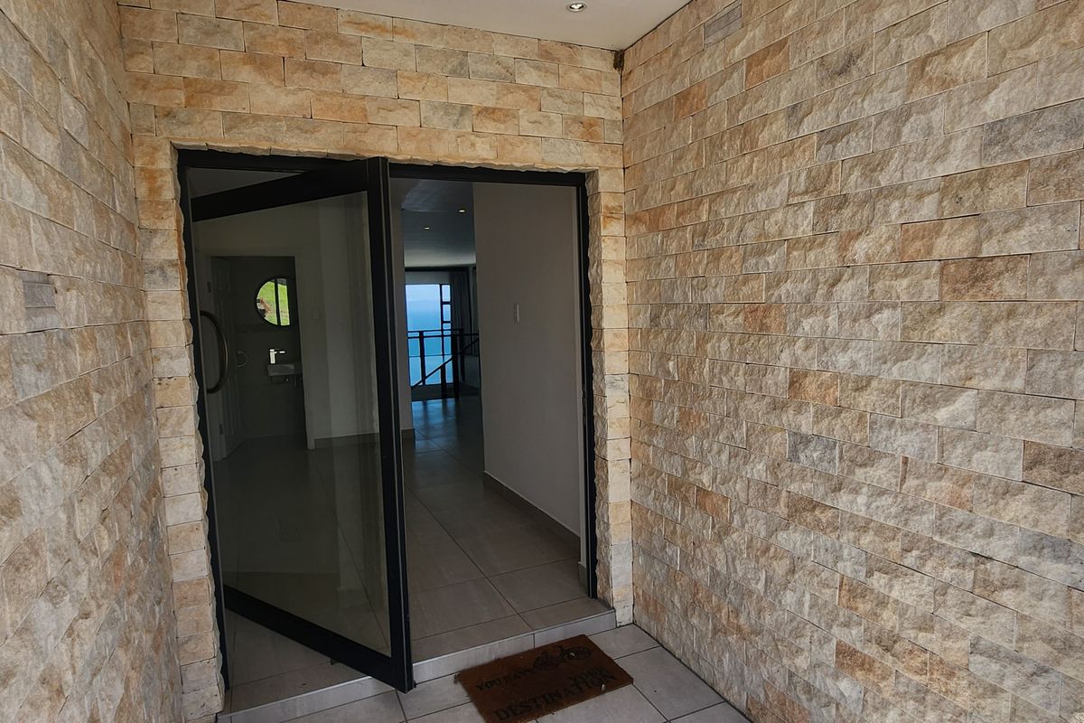 Exceptional Coastal Living with Sweeping Ocean Views – Dana Bay - Photo 2