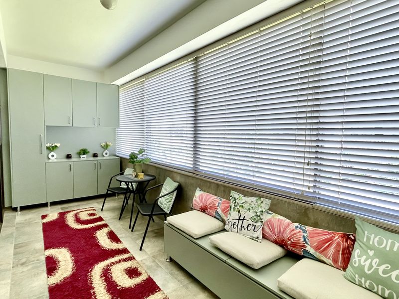 Stylishly Renovated Apartment in the Heart of Scottsville - Photo 9