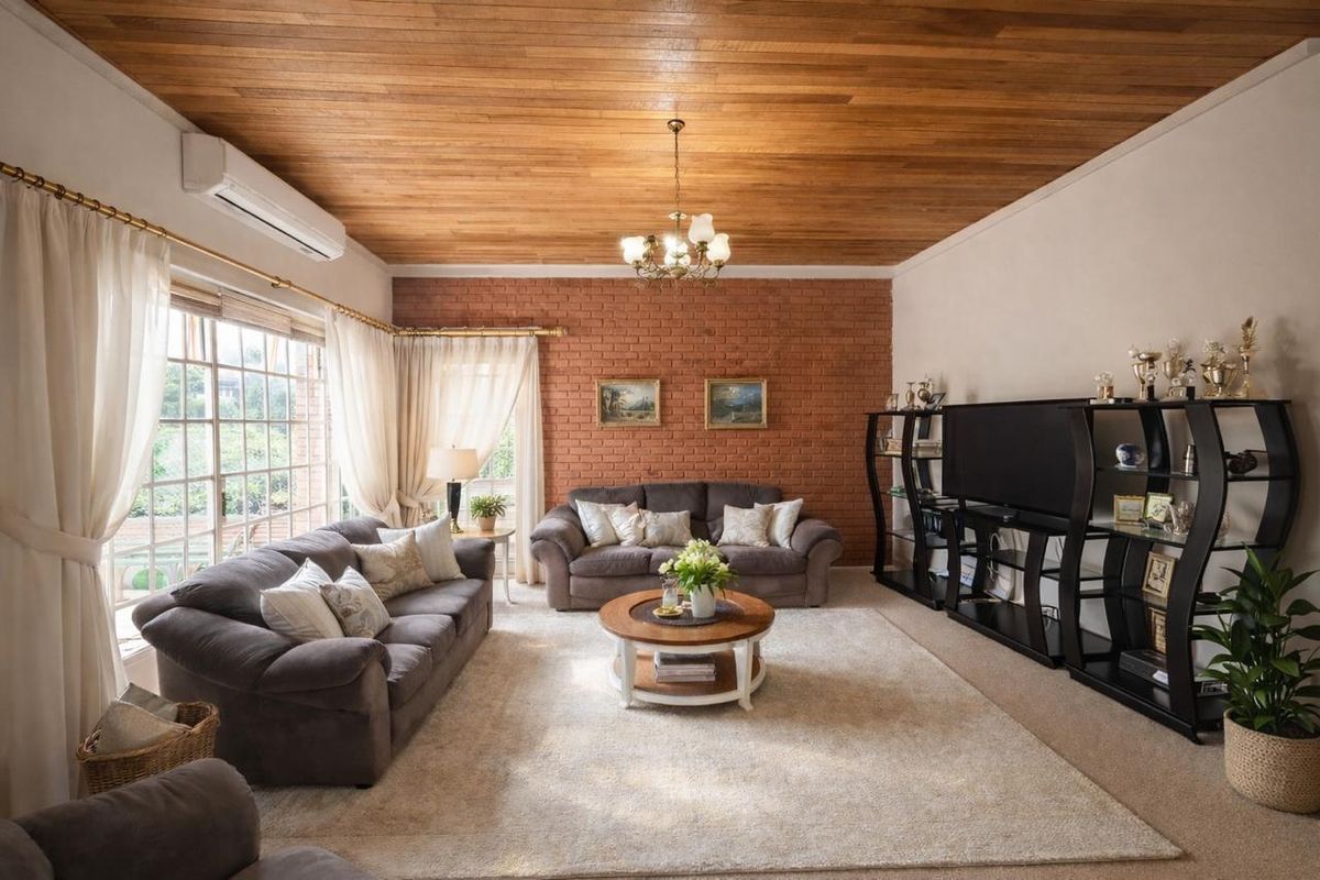 Perfect Home for a Large Family - Photo 4