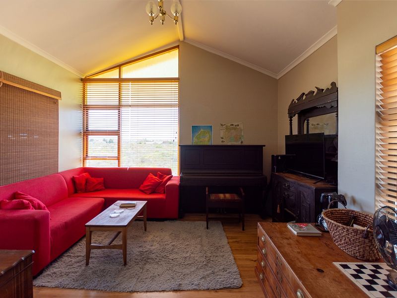 Dual Living Double Storey  near the Lagoon - Photo 8