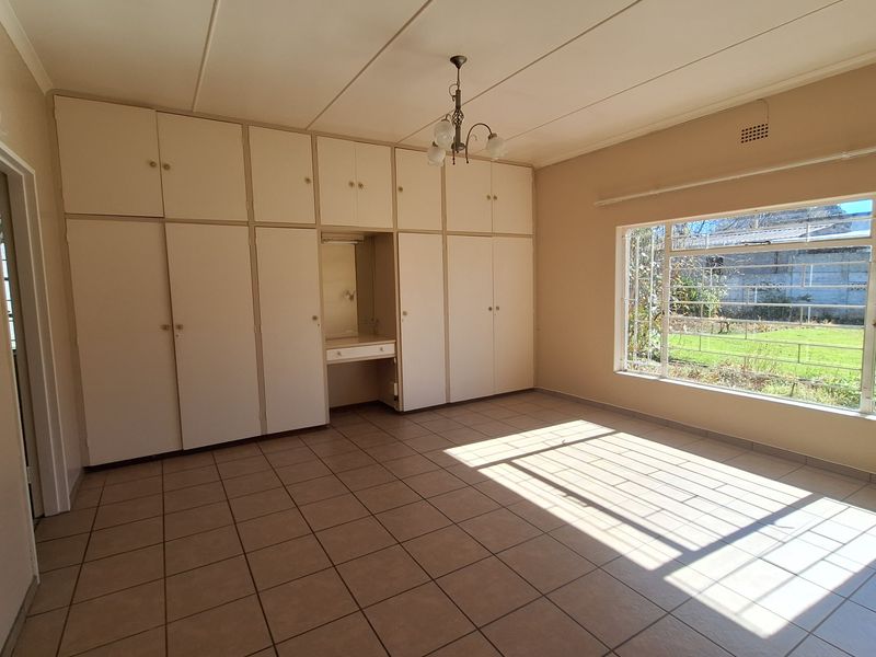 Spacious house in quiet area for sale - Photo 7