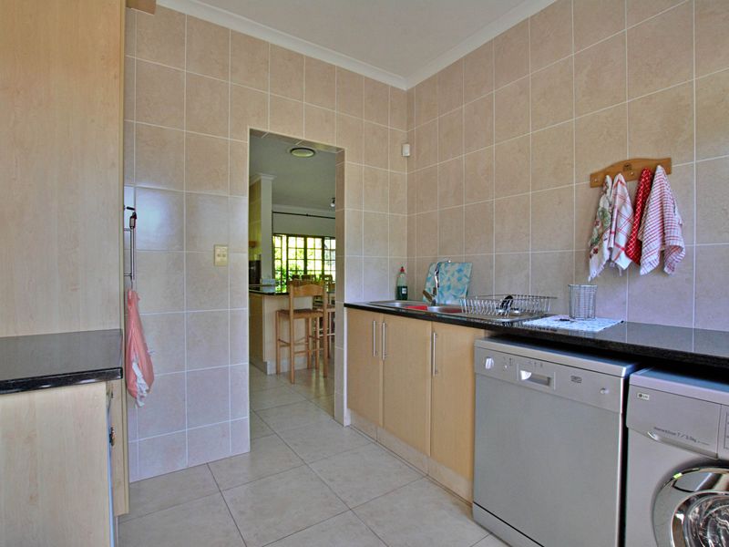 Idyllic retreat in peaceful Pennington - Photo 10