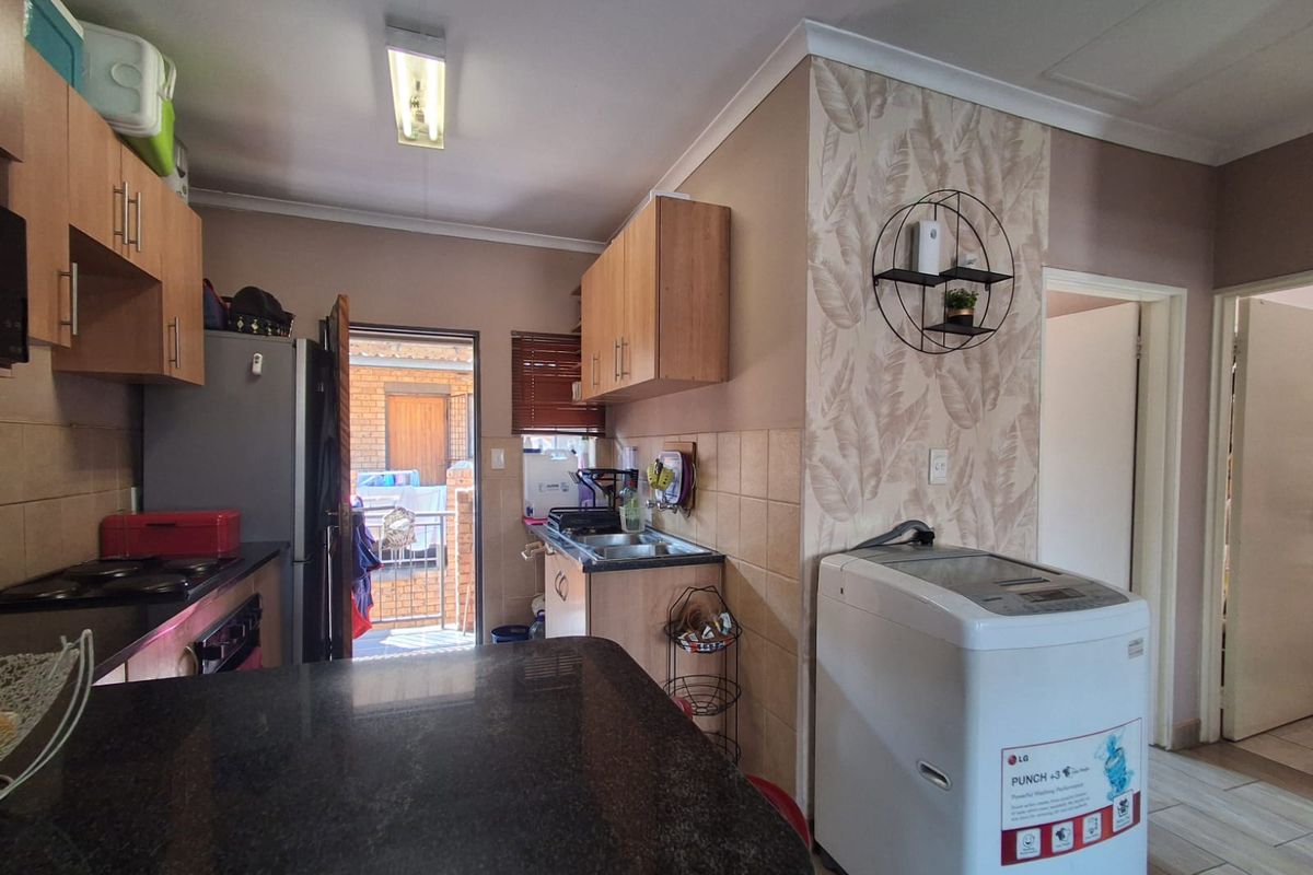 INVEST at an entry-level price! - Photo 4