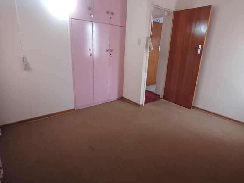 3 Bedroom house to let in Top Town - Photo 8