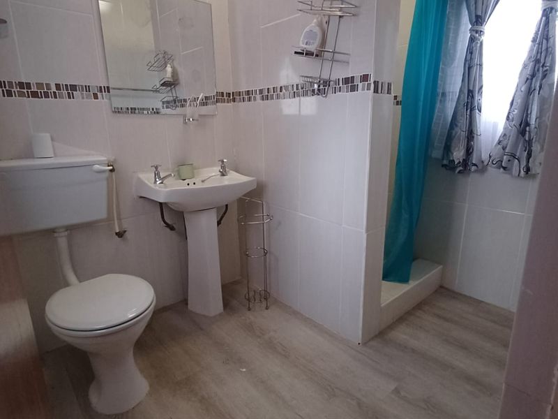 3 Bedroom house to let in Top Town - Photo 7